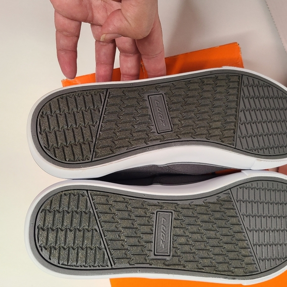 Lugz Mens Grey Sammy slip-on sneaker Size 9.5 and 8.5 - Picture 9 of 11